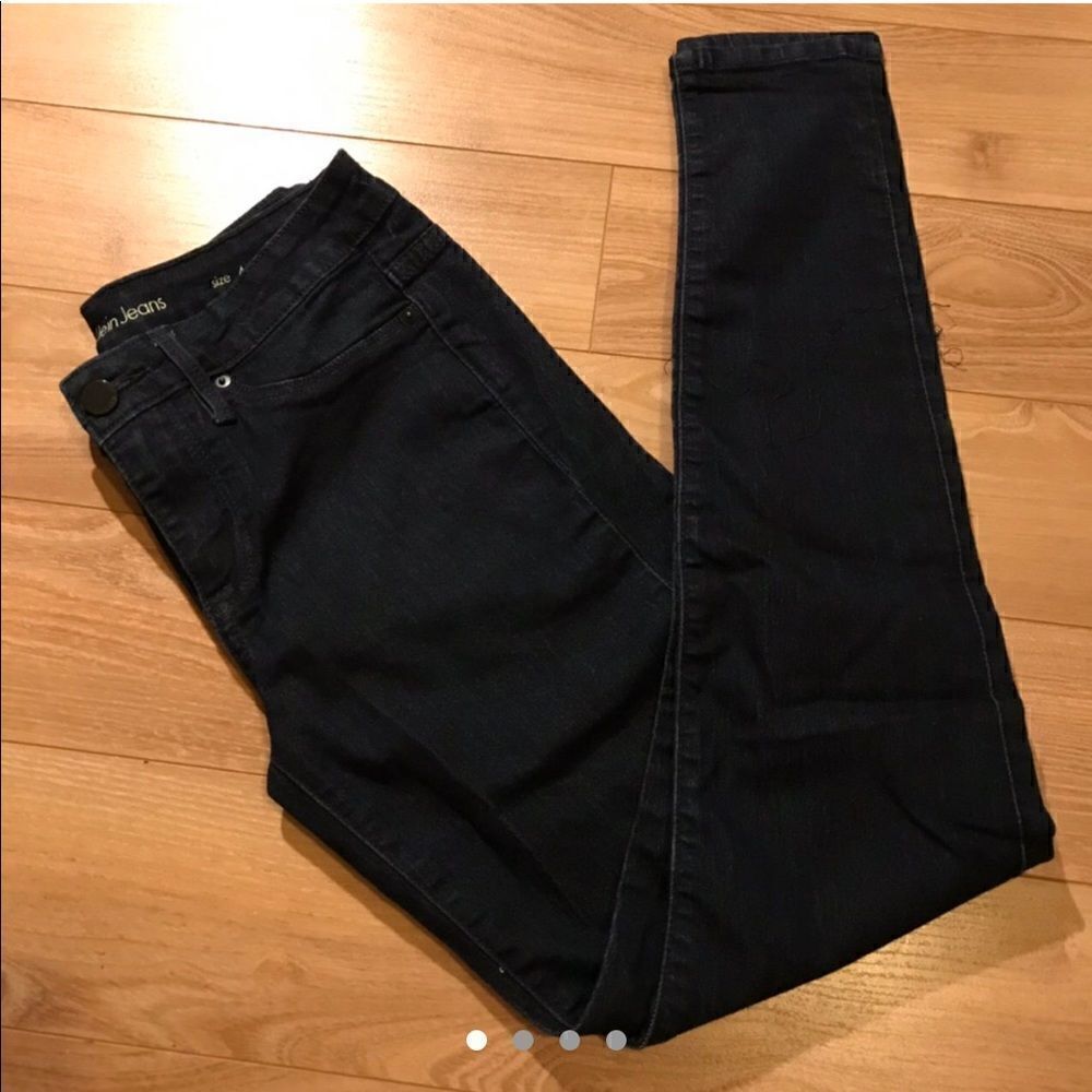 ‎Calvin Klein Jeans dark wash leggings/jeggings